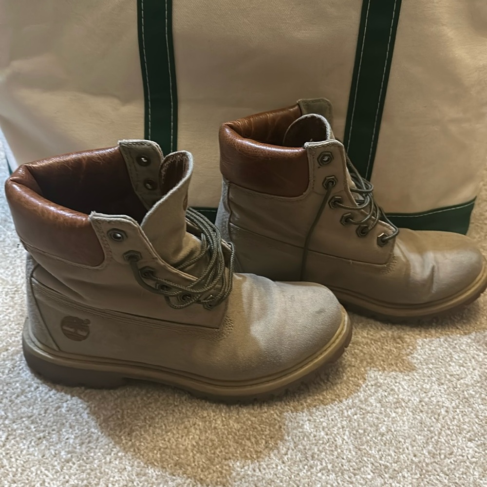 RARE - Olive/Tan Canvas Timberland Boots